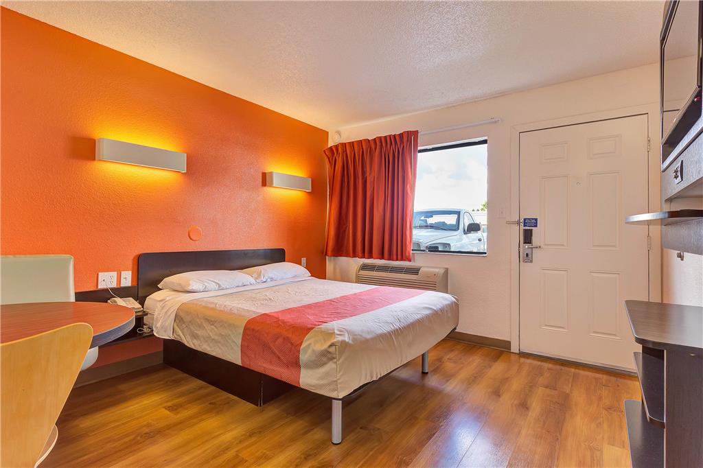Motel6 Santa Rosa South - photo 8