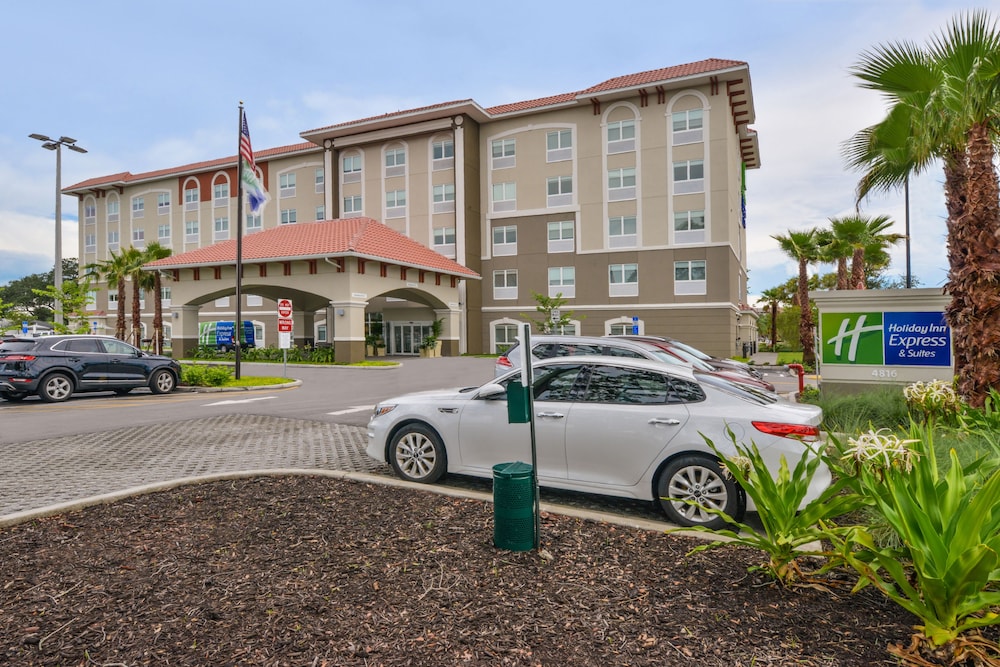 Holiday Inn Express & Suites St. Petersburg Madeira Beach by IHG - photo 88