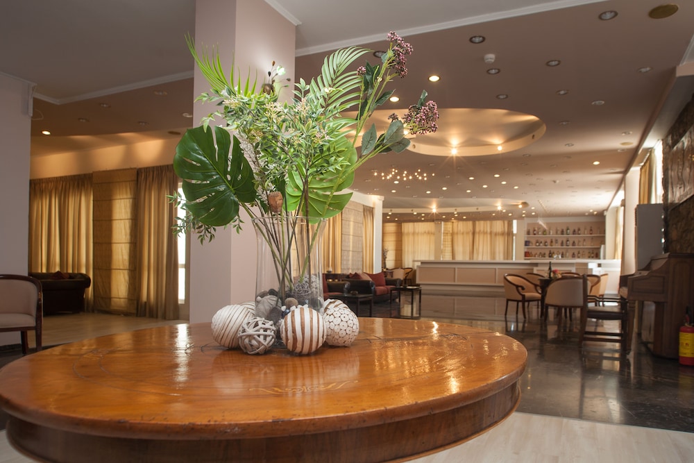 Golden Alexandros Hotel — Perama — photo 3