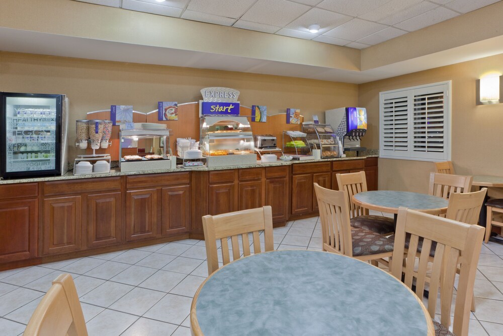 Holiday Inn Express Annapolis East Kent Island by IHG - photo 28