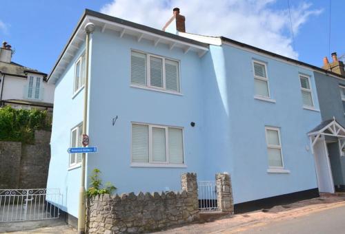 Delightful Dog Friendly Seaside Cottage in Shaldon Devon — 4-Star Luxury Hotel in Teignmouth, United Kingdom