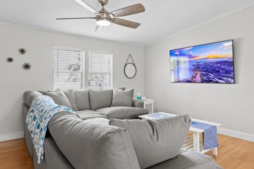 Near Beach Hot Tub Pet Friendly in Marathon, United States