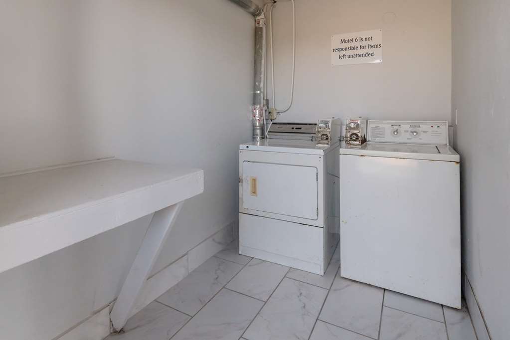 Motel 6 Irving TX Loop 12 - photo 26