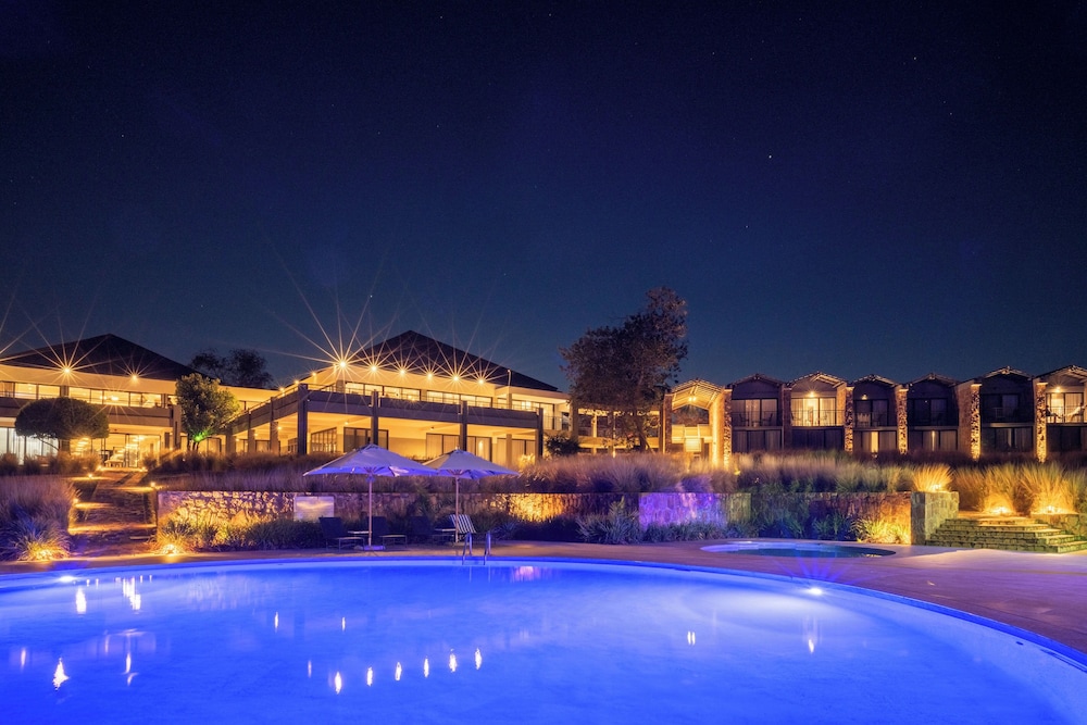 Mantis Akagera Game Lodge — 4-Star Luxury Hotel in Akagera National Park, Rwanda
