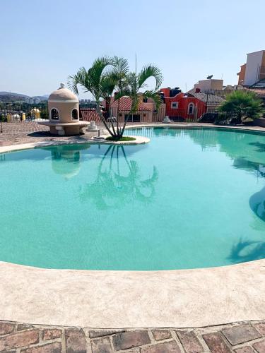 Encantadora Casa con Jacuzzi Privado y Alberca — 4-Star Luxury Hotel in Temixco, Mexico