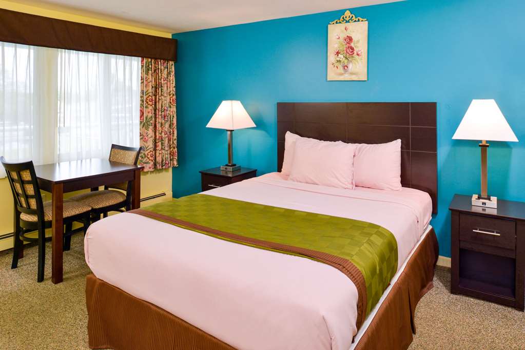 Rodeway Inn Orleans Cape Cod - photo 15