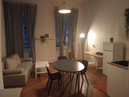Apartament Batorego — 4-Star Luxury Hotel in Krakow, Poland