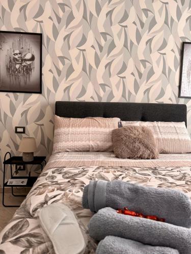 AquariHome 6 Apartment — 4-Star Luxury Hotel in Rome, Italy