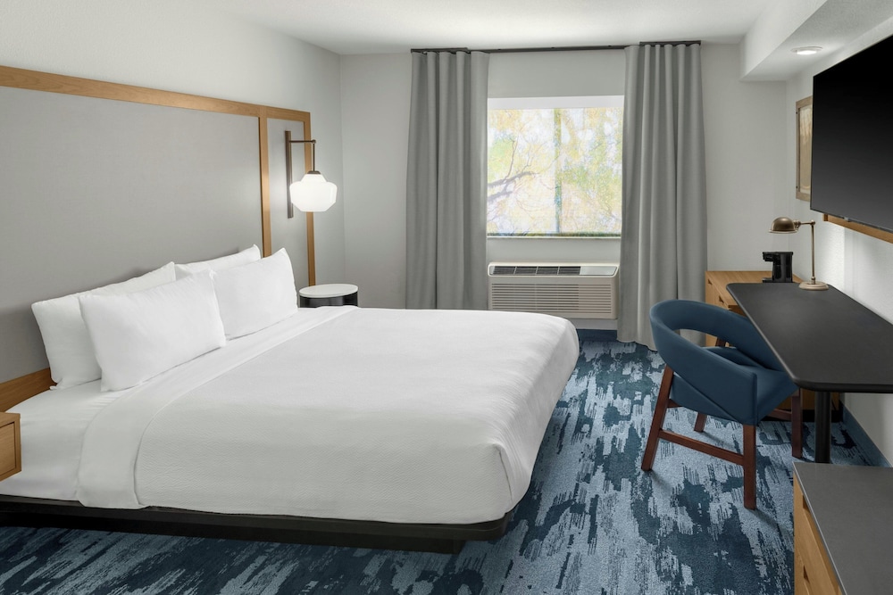 Fairfield Inn & Suites by Marriott San Francisco San Carlos - photo 10