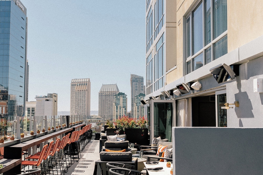 Hotel Indigo San Diego Gaslamp Quarter by IHG - photo 45