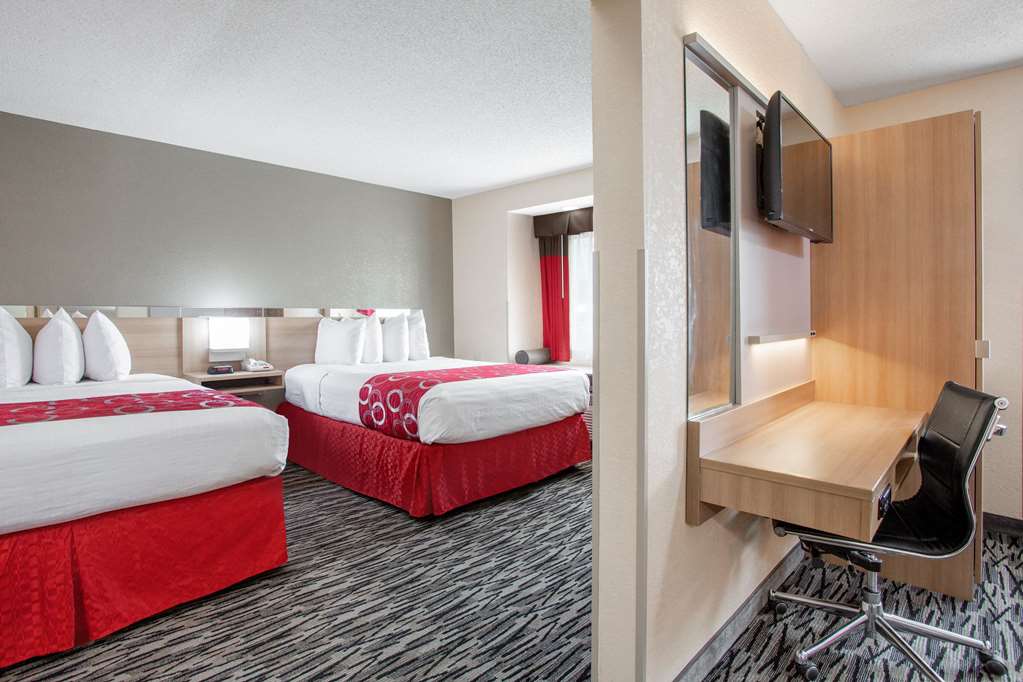 Microtel Inn & Suites by Wyndham Charleston WV - photo 11