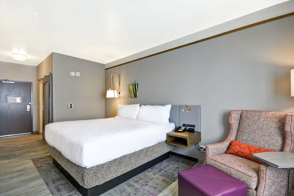 Hilton Garden Inn Phoenix Tempe ASU Area - photo 16
