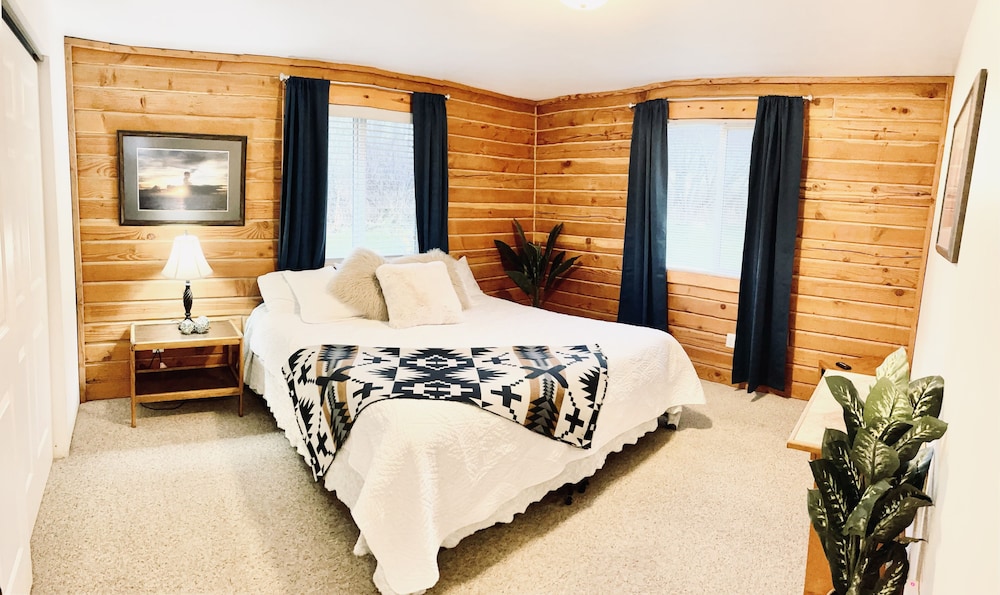 Glacier View Cabins - photo 3