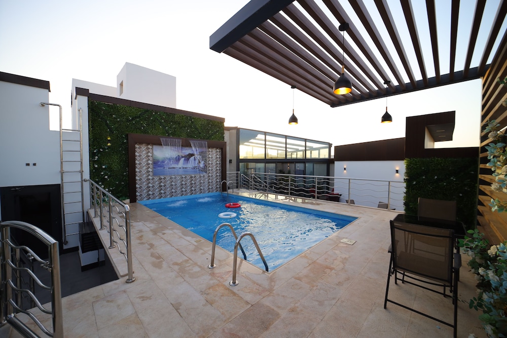 PRIMOTEL Elite As Salamah Serviced Apartments — 4-Star Luxury Hotel in Jeddah, Saudi Arabia