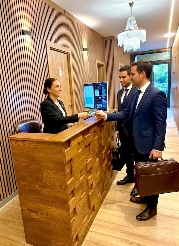 Velvet Hostel Business hotel Guindalera Madrid