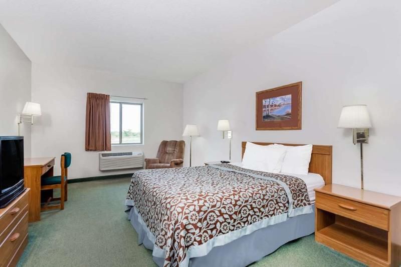 Days Inn Manchester - photo 45