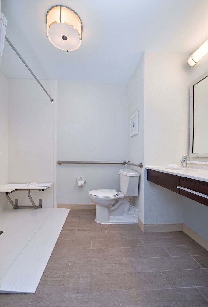 Hampton Inn Naples I 75 - photo 15