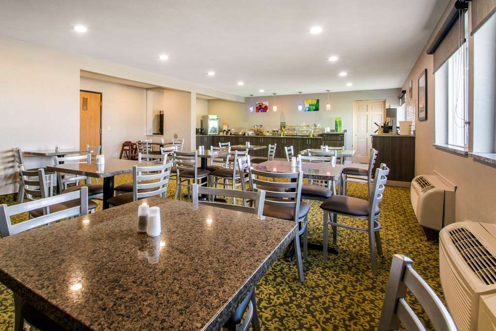 Quality Inn Madison West Near University Area - photo 32