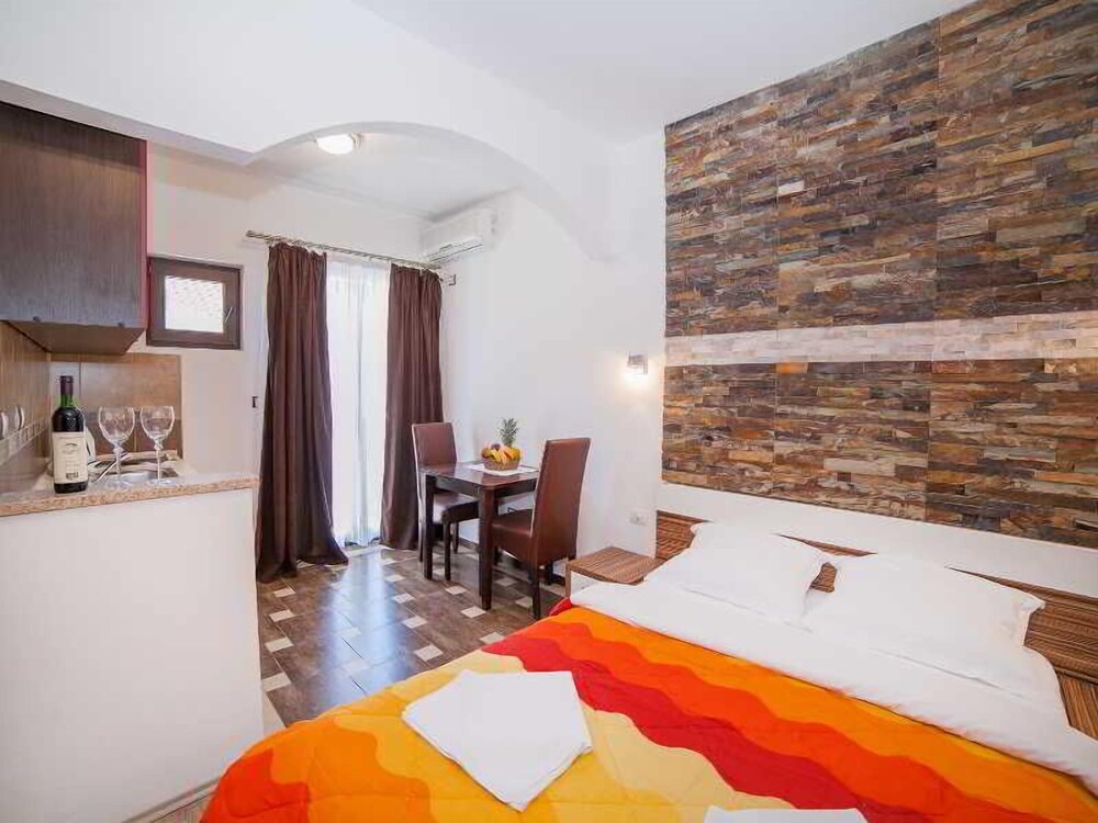 Dimic Elite Accommodation — Budva — photo 4