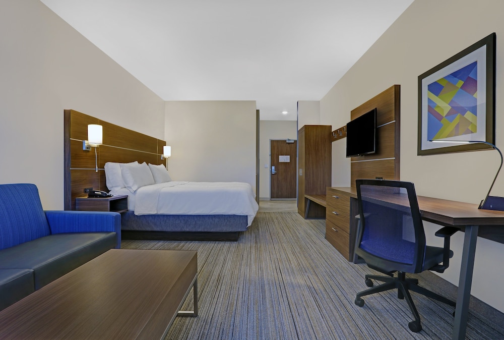 Holiday Inn Express & Suites Lenexa Overland Park Area by IHG - photo 18