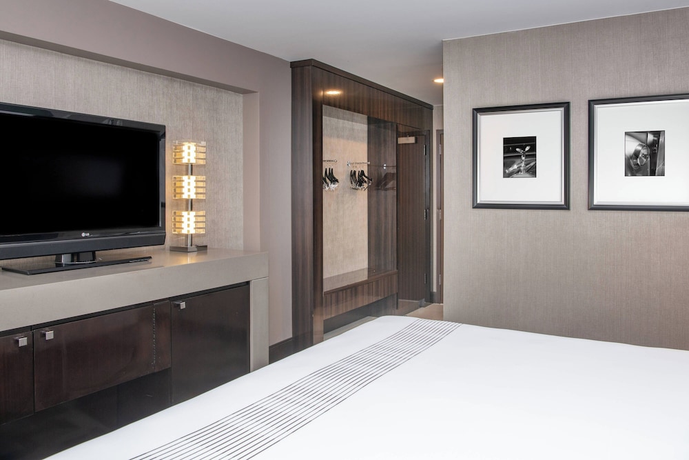 Beverly Hills Marriott - photo 23