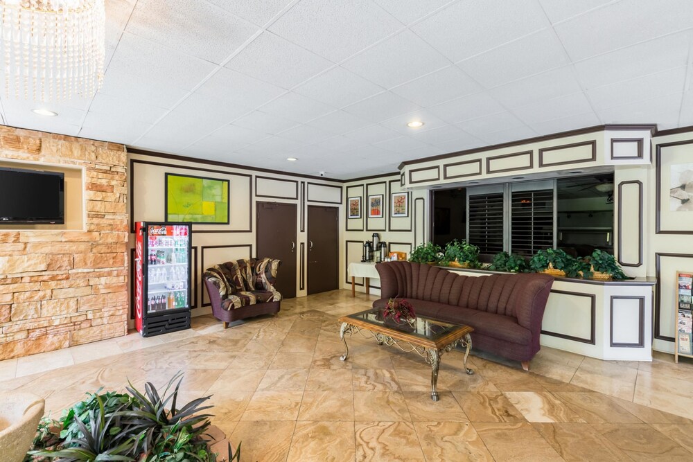 Eco Inn Suites by Hotel O Baytown - photo 5