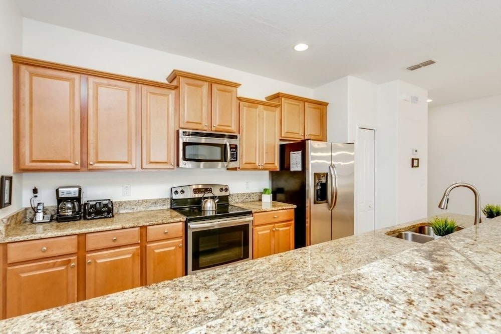 Paradise Palms Resort Town Home With Pool 4 Bedroom Townhouse by Redawning - photo 14