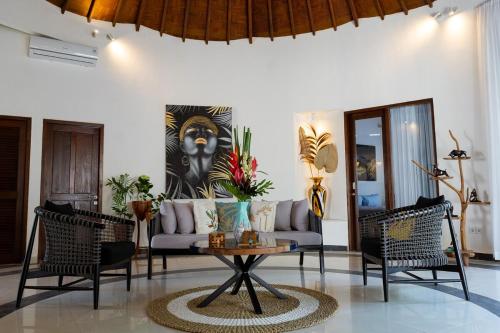 Peaceful 2br with pool & garden in Seminyak, Indonesia