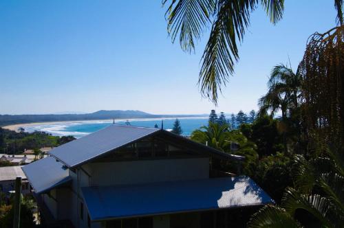 LaMaison de Shines 13 Dulconghi Street - carbon neutral hotel in Crescent Head