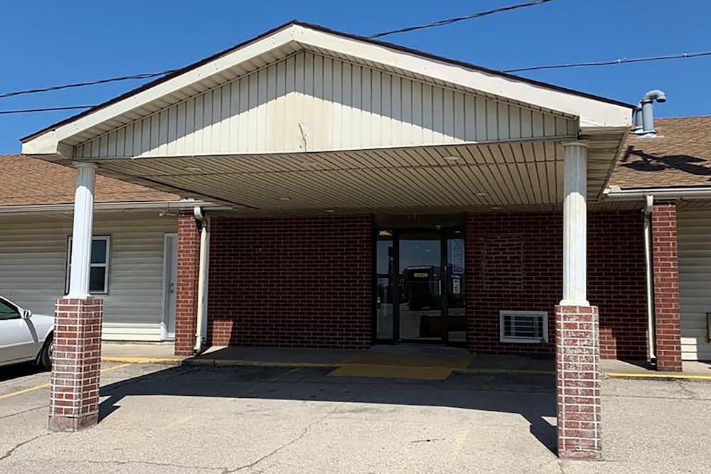 Motel6 Cameron MO - photo 22
