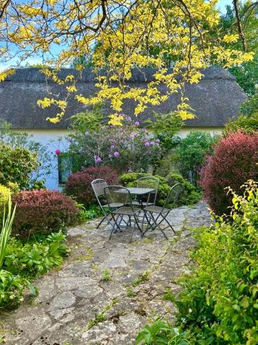 Little Thatch Lovely 2 Bed Converted Workshop Near Weymouth in Weymouth, United Kingdom