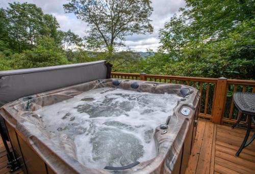 Blue Ridge View — Blowing Rock — photo 2