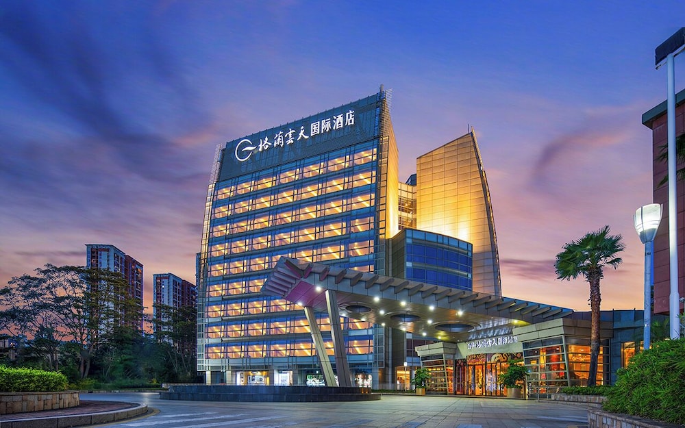 Grand Skylight International Hotel Guanlan in Shenzhen, People's Republic of China