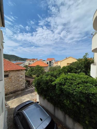 Apartment Nevenka A6 — 4-Star Luxury Hotel in Primosten, Croatia