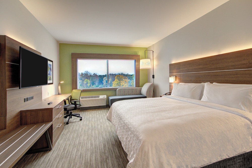 Holiday Inn Express & Suites Charlotte Southwest by IHG - photo 11