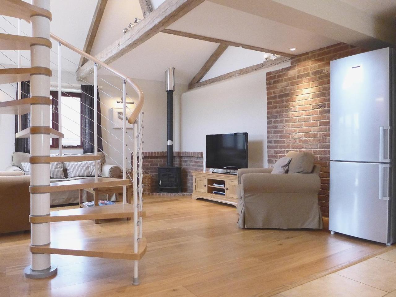 Barn Owl Cottage — 4-Star Luxury Hotel in Woodbridge, United Kingdom