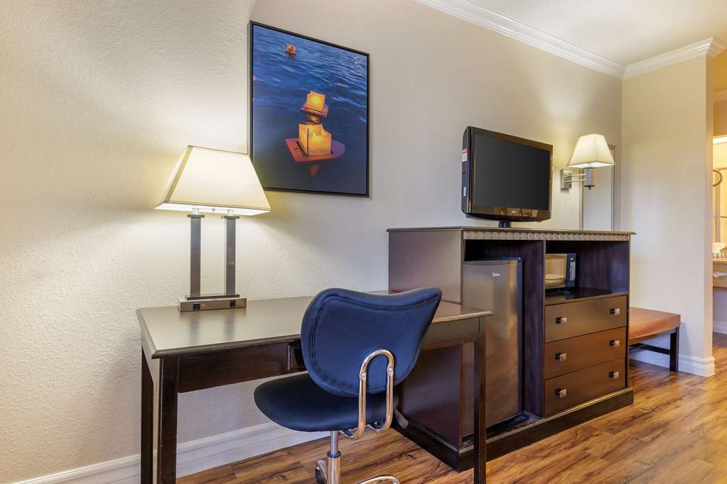 Best Western Anthony West El Paso - photo 13
