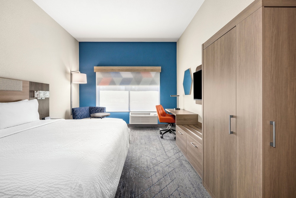 Holiday Inn Express & Suites Phoenix West Tolleson by IHG - photo 19