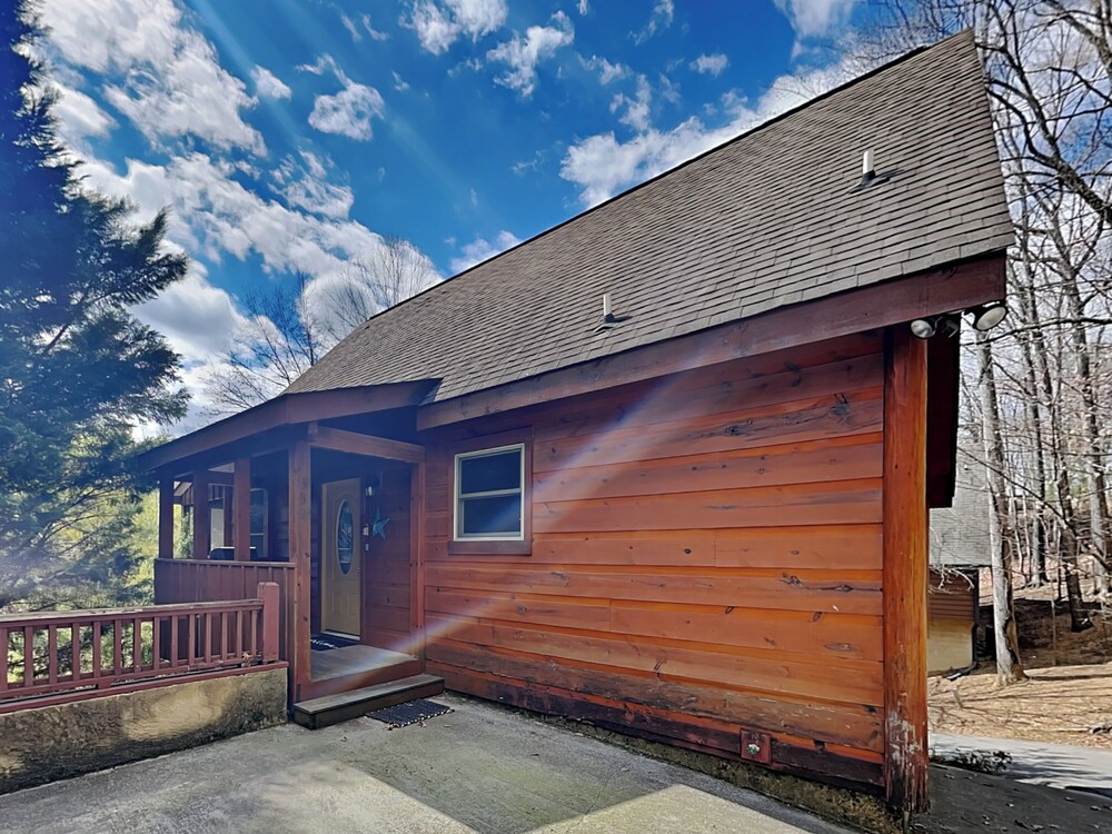 Smokey Bear Haven - featured photo