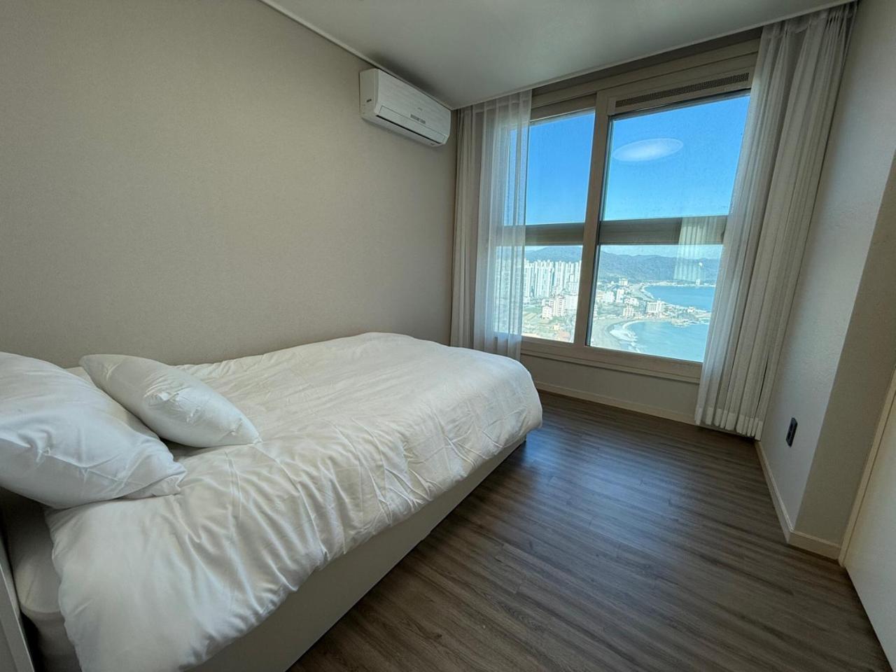 Ulsan Shimpo Kcc Residence — 4-Star Luxury Hotel in Ulsan, South Korea