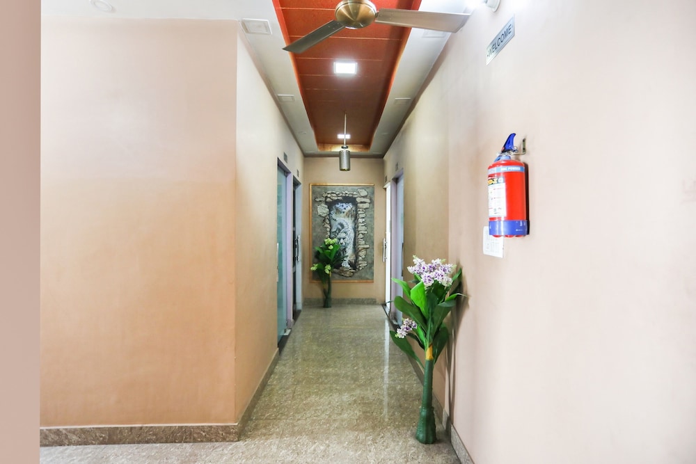Oyo 30366 German Cafe - last minute hotel in Gurgaon