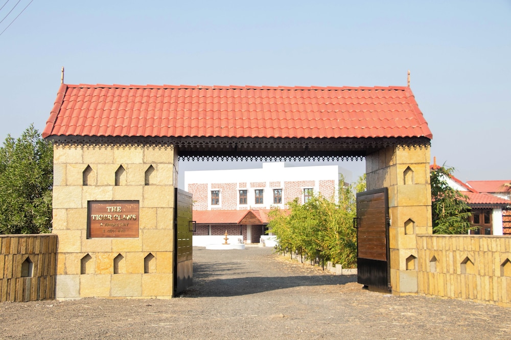 The Tiger Claws Tadoba in Chanda, India