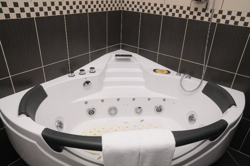 Casa Freya — 4-Star Luxury Hotel in Busteni, Romania