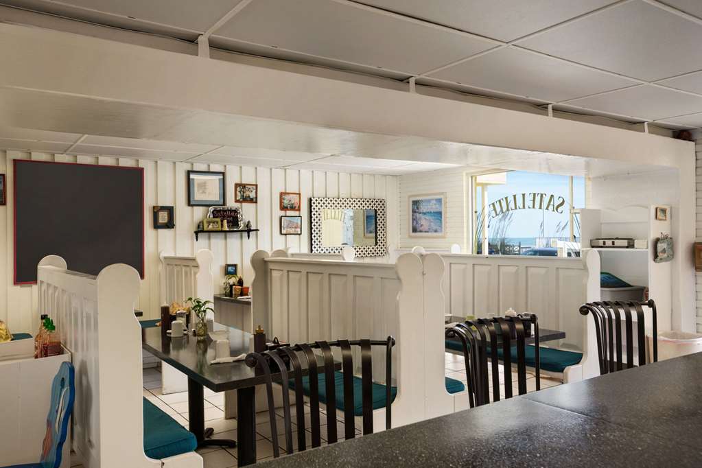 Howard Johnson by Wyndham Ocean City Oceanfront - photo 5