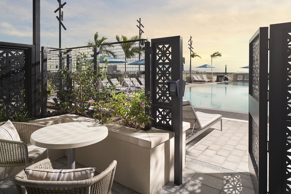 Loews Coral Gables Hotel - photo 20
