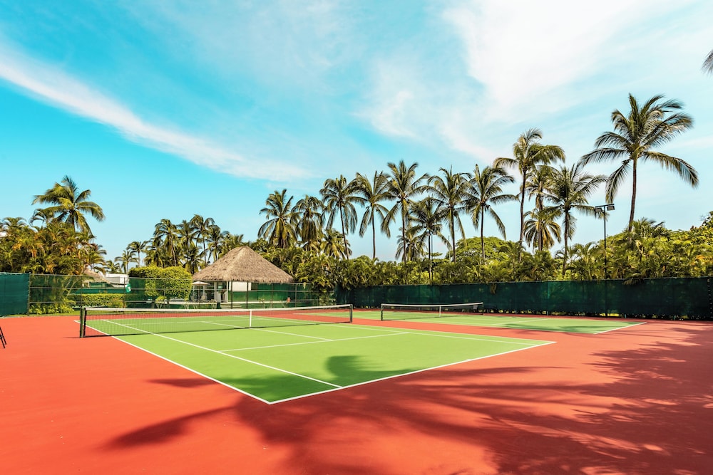 Tennis court