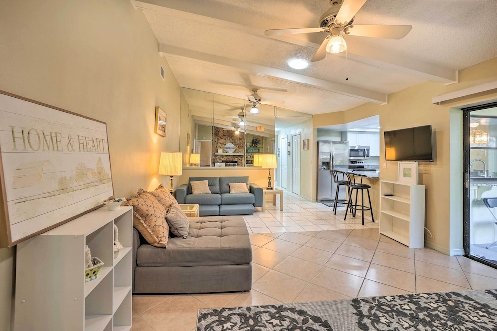 3 Mi to Philippe Park & Pier: Stunning Retreat — hotel in Safety Harbor