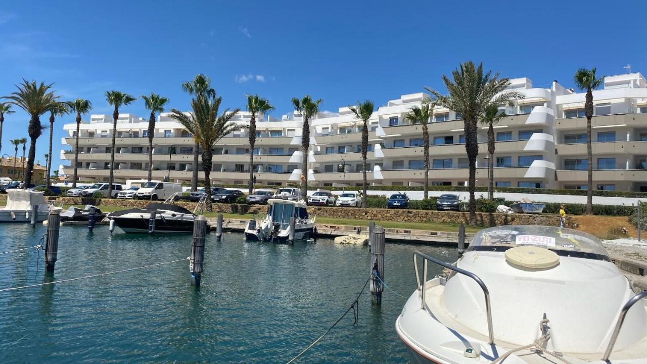 La Marina Sotogrande Pier2 — 4-Star Luxury Hotel in San Roque, Spain
