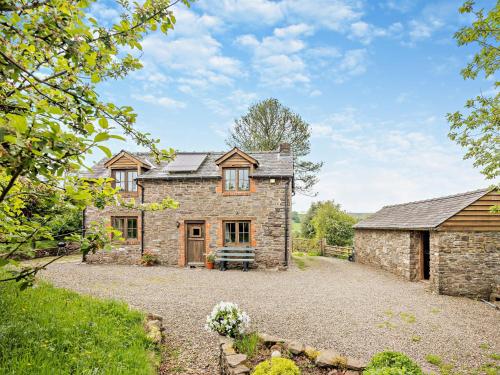 2 Bed in Clun 95107 in Craven Arms, United Kingdom