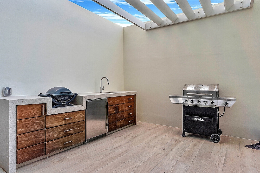 Private Residences at W SoBe by LRMB - photo 66